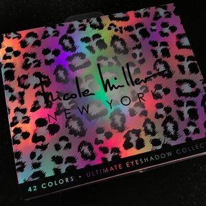 NIB Nicole Miller New York 42 Colors
